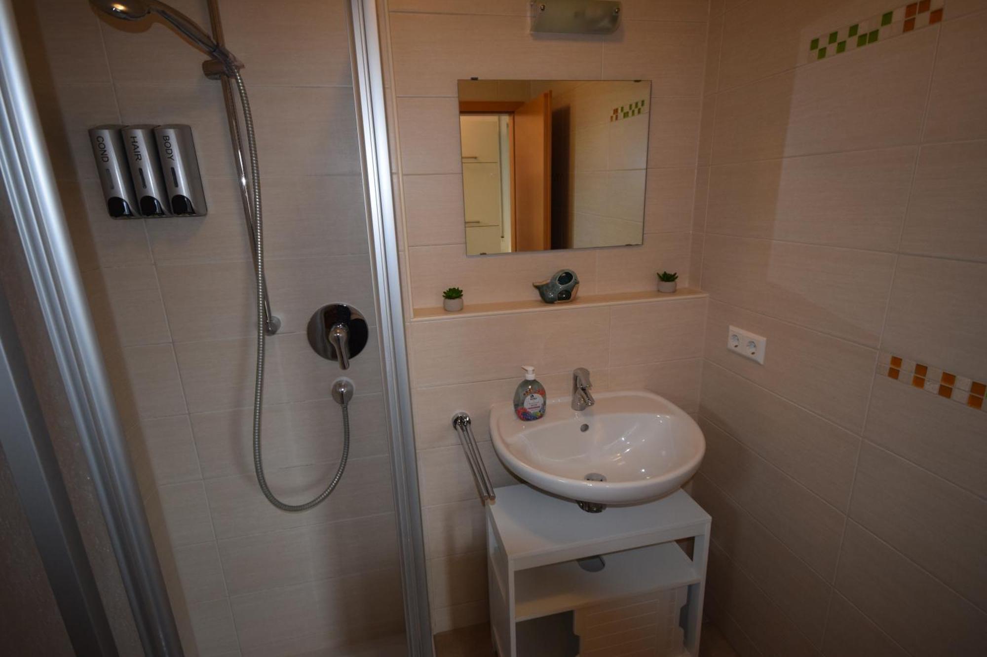 Nestwerk Komfort R23-13 - Balkon, Arbeitsplatz & Hochschulnaehe Biberach an der Riss Luaran gambar